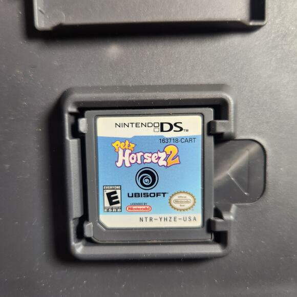 Nintendo DS Garfield Funfest, Smart Girls Playhouse, Petz Horsez 2 CIB Pre-owned - Picture 6 of 7